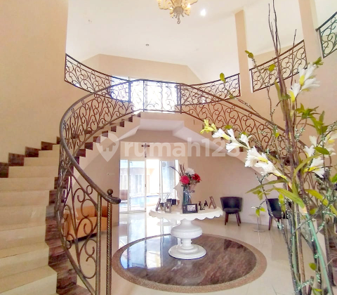 Rumah Mewah Villa Puncak Tidar 6 Kamar Tidur, Ada Kolam Renang, Dekat Kampus Machung Bisa Untuk Usaha 2