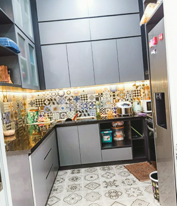 New building house fully furnished, located in Antapani. 2