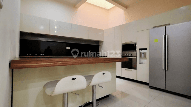 Modern Townhouse 4BR with Private Pool at Cilandak Jakarta Selatan 2