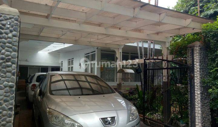 ( VF ) Rumah Exclusive dengan lingkungan asri 2