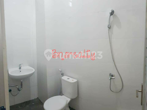 Shop House Renon Location 2