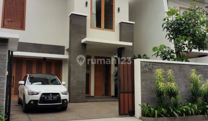 KEMANG TROPICAL  MODERN HOUSE 1