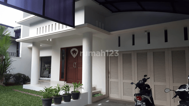 Rumah minimalis di Pondok Indah 1