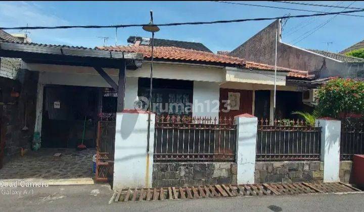 Di  Rumah Siap Huni di Perumahan Utama Pondok Bambu Jakarta Timur 1