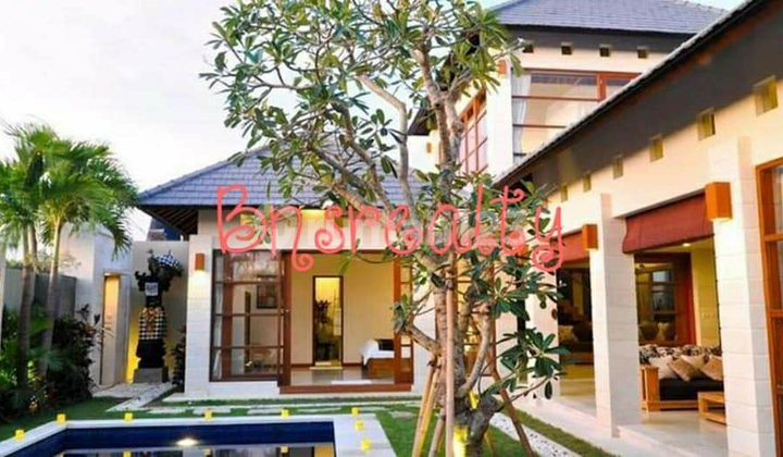 Villa Lokasi Petitenget 2