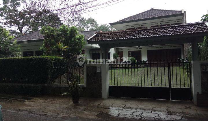 harga menarik rumah asri ada kolam renang sayap dago bandung 1