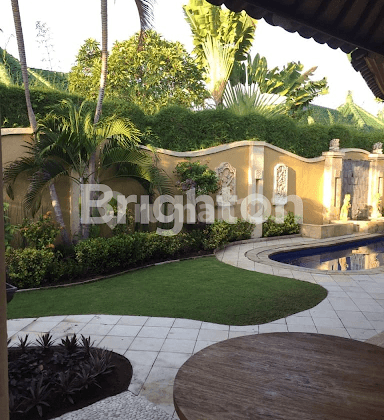 LUXURY 2 BEDROOM VILLA SANUR BEACHSIDE 2