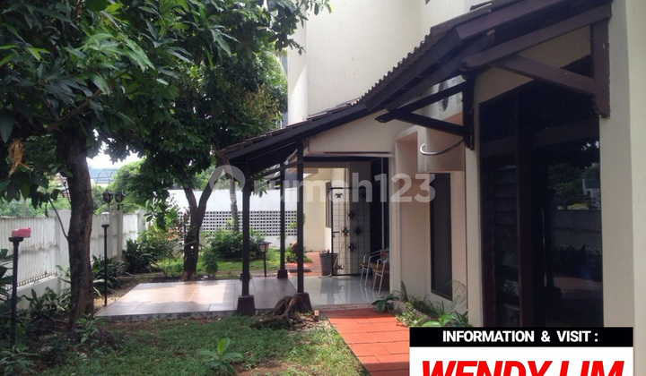 HOUSE on NIAGA HIJAU Street, PONDOK INDAH (IN FRONT OF THE PARK)