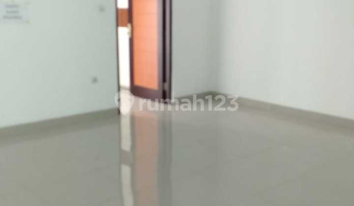 Rumah 2 Lantai Daerah Kembar 2