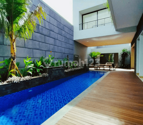 Rumah mewah 3lantai Luas 801m di Bukit Golf Terrace Bsd City 1