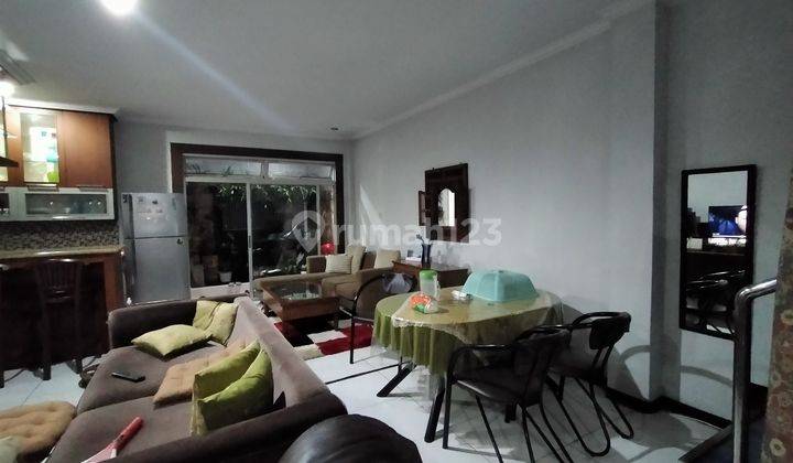 RUMAH BERGAYA MODERN MINIMALIS DI SEKTOR III JALAN KURICANG BINTARO TANGERANG SELATAN 2