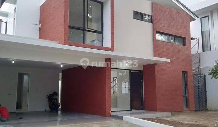 Rumh di Jalan Danau Ranau Lippo Cikarang Luas 308 Rp 190 Jt /Tahun 4 KT 3 KM 1