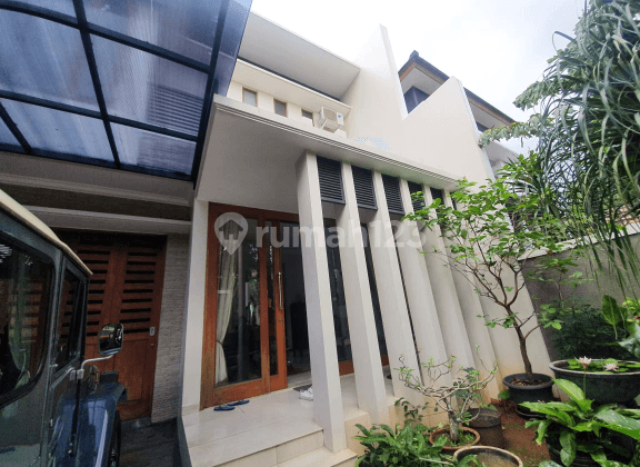 Beautiful House 6,7M nego @ Pangkalan Jati Luas Tanah 295m2 1