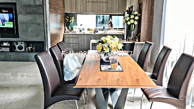 Cepat Rumah mewah split level, Full renovasi di Cluster De Brassia @De Park BSD city, kawasan perumahan mewah di BSD 2