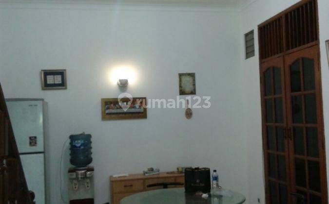 Rumah 2.5 lantai semi furnished di Duri Kepa, Kebun Jeruk 2