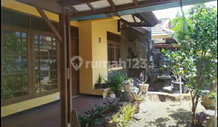 rumah  harga menarik lokasi jln Antapani