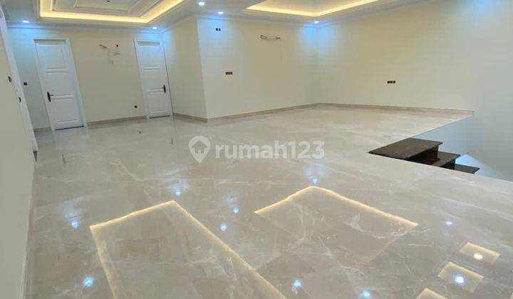 Rumah Baru 2,5 lantai di Duta Indah luas 627 m2 Pondok Indah Jakarta Selatan 2