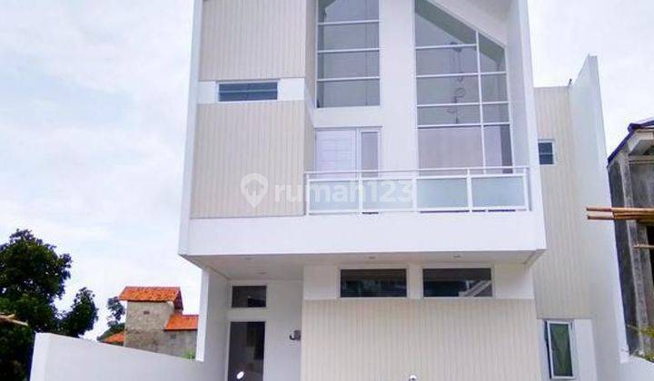 RUMAH CANTIK AKSES STRATEGIS  BANDUNG DKT SUKAJADI PAJAJARAN CIMINDI DKT EXIT TOL PASTEUR 1