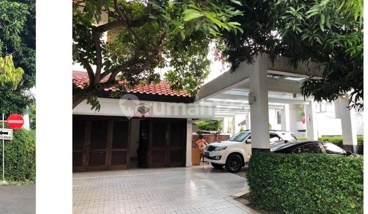 Luxury House Tulodong Bawah SCBD