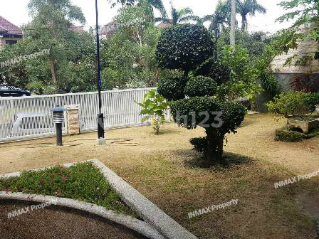 Rumah 2 Lantai Full Furnished Area Dieng, Lingkungan Cluster Nyaman. 2