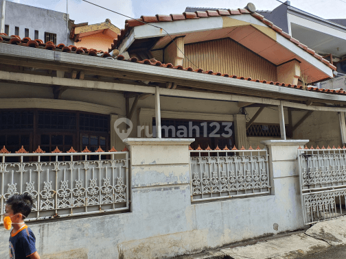 rumah lama mungil bs bangun kost2an 1