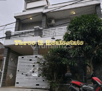 Rumah kost di cluster elite sangat dekat kampus Unmuh   kost per bulan 900rb- 1.5jt/kamar 1