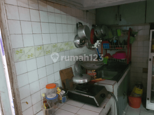 rumah lama bisa kantor atau kost2an 2