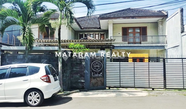 Luxury Ready-to-Occupy House, Prime Location in Setrasari, Near Pasteur. 2