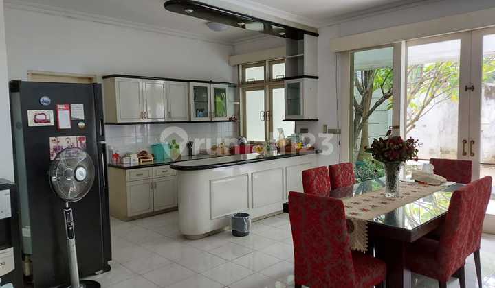 Rumah siap huni di Pondok Indah