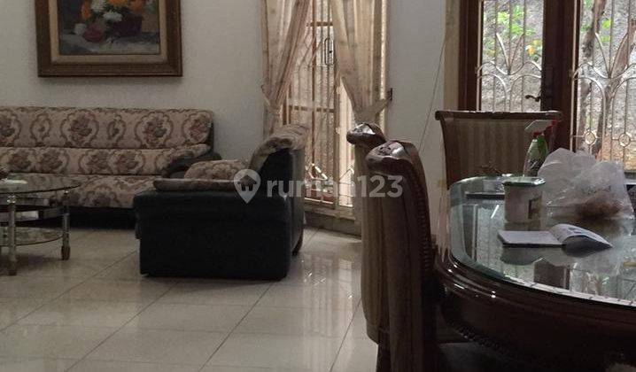 Rumah Cantik Otista Jatinegara Jakarta Timur 5 kamar 1