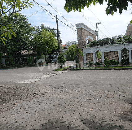 Rumah tengah kota siap huni di Taman Beringin Semarang tengah 2