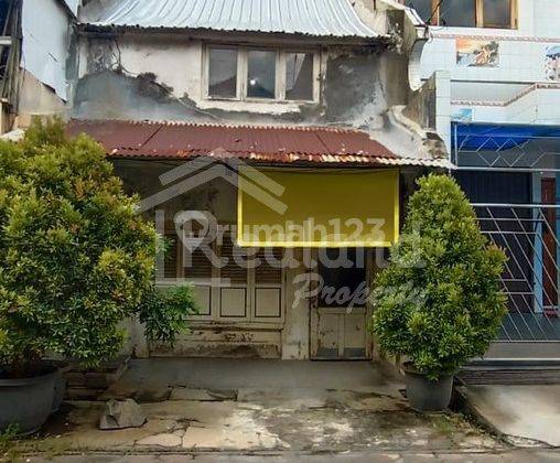 Rumah  Tengah Kota  Daerah Pecinan( Ln 2329 ) 1