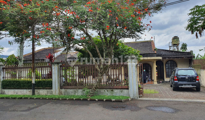 For Sale: Boarding House in Setiabudi Area, Bandung For Sale: Boarding House in Setiabudi Area, Bandung