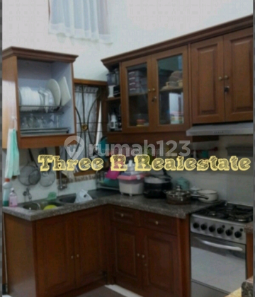 Beautiful design house at a fantastic price, fully made of Kalimantan wood. 2