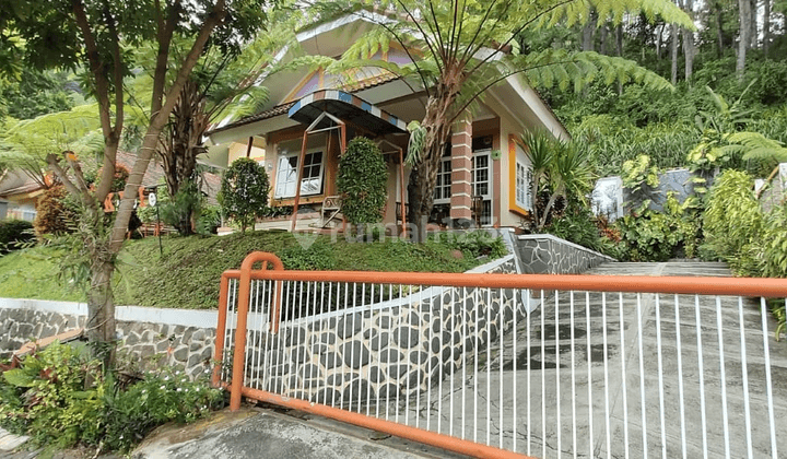 KAN VILLA KAWEBE, ASRI DAN MODERN DI SONGGORITI, KOTA BATU,.MALANG 1