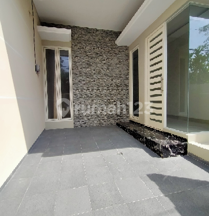 Rumah Baru Wonorungkut Siap Huni .Surabaya 2