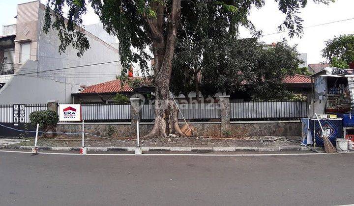 Rumah Cantik Siap Huni di Cempaka Putih Tengah Jakarta Pusat 1