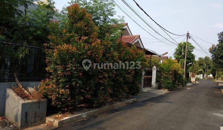 Rumah Kompleks DPR Pribadi Seberang Puri Botanical 2