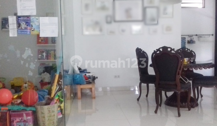 Luxury and Nice Hook House Ready to Occupy in Puri Indah, West Jakarta 2