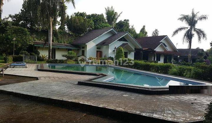 Villa di Cisarua Bogor Kondisi Bagus dekat Hotel Safari 2