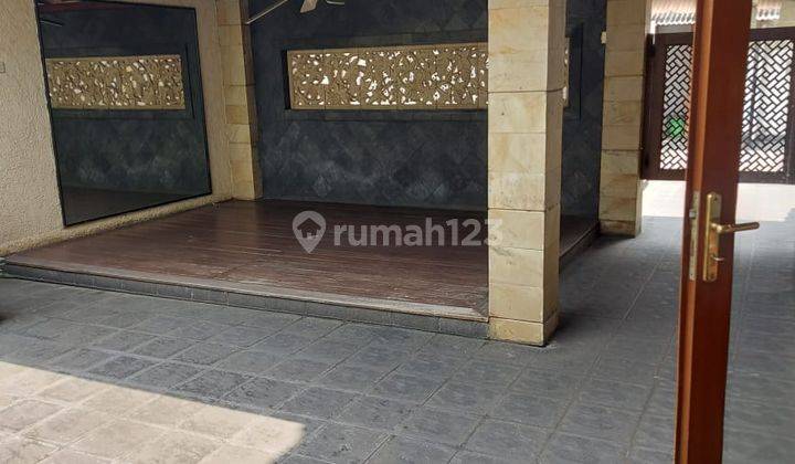 Rumah siap huni di Pondok Indah 2