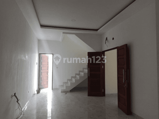 Dijual rumah siap huni 3,5 lantai di Muara karang , Jakarta Utara 1