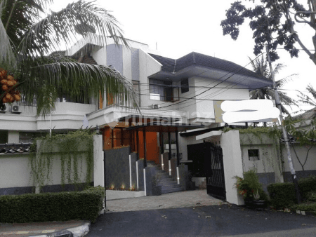 Segera Martimbang Villa di Kebayoran Baru Jakarta Selatan 1