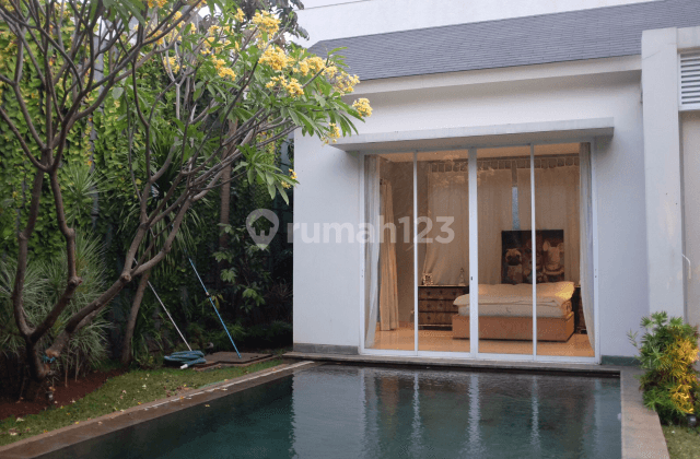 Luxury Villa in Cipete Close to MRT Cipete 2