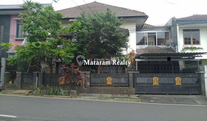 Rumah Luas dan Terawat di Cigadung Dago, Lokasi di Dalam Komplek Dekat Rumah Botol 1