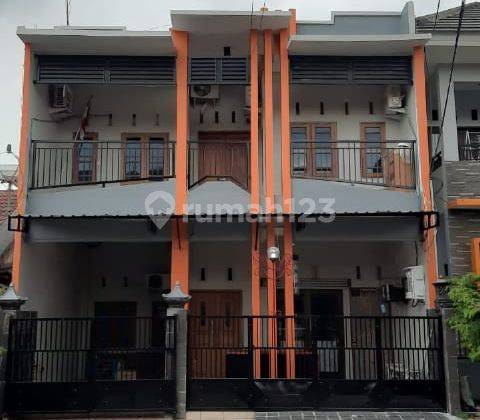 Rumah Kos Aktif 2 Lantai 12 Kamar LT 120 m2 LB 240 m2 SHGB Jl Raya Balikpapan GKB Gresik 2