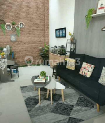 Rumah Cantik dan Asri Dalam Cluster 2