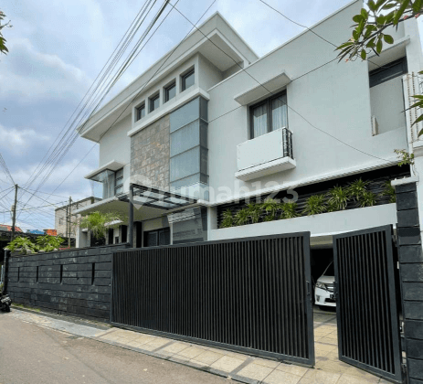 Rumah Siap Huni Kemang Jakarta Selatan 1