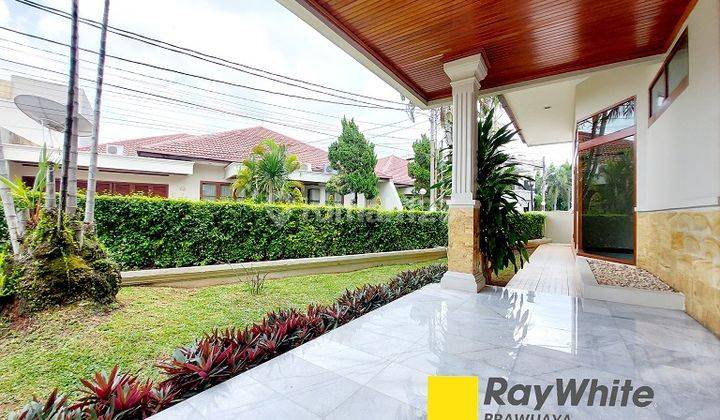 Rumah di Cipete, Dalam Kompleks, Rumah 1 lantai, Siap Huni, lingkungan tenang, private pool, 5 BR 2