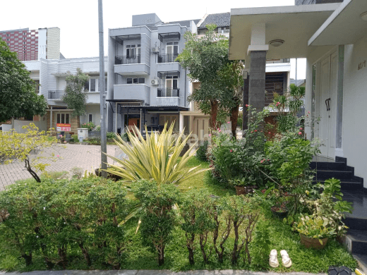 Rumah cantik jalan lebar 1